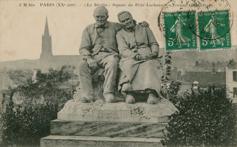 Le Declin (The Decline), socha na náměstí du Pere Lachaise, Paříž, od Clementa Leopolda Steinera. Pohlednice odeslána v roce 1913. od French Photographer