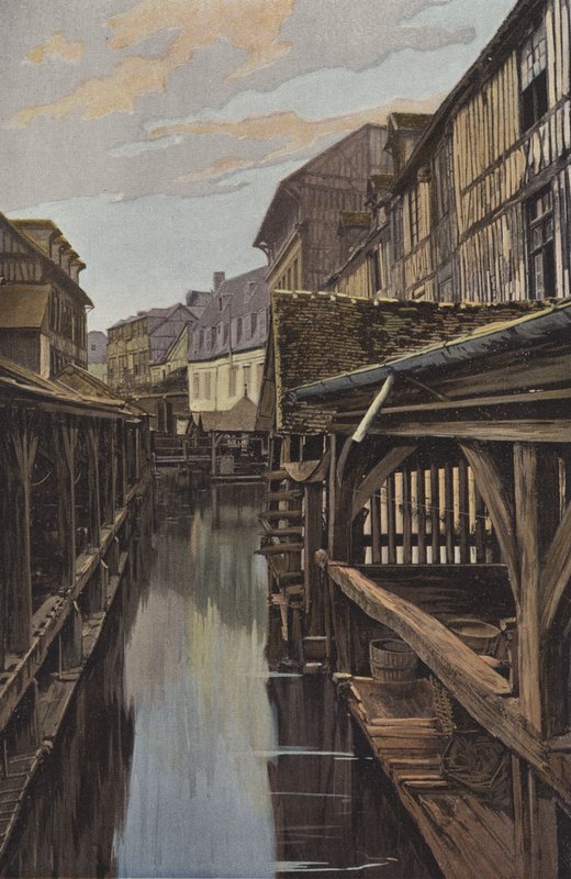 Louviers, prádelna a dřevěné domy od French Photographer