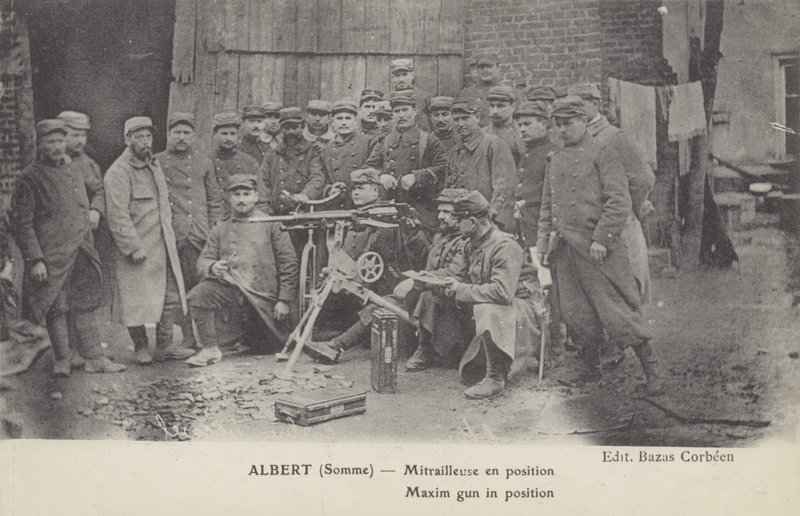 Pistole Maxim na pozici, Albert, Somme, první světová válka (černobílá fotografie) od French Photographer