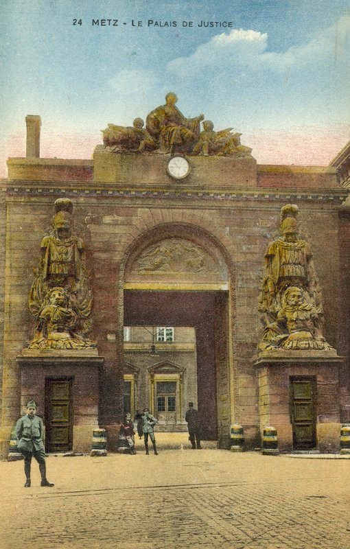 Justiční palác, Metz (barevné foto) od French Photographer