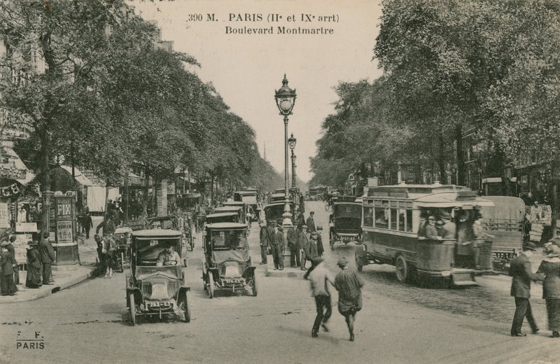 Paříž, Boulevard Montmartre. Pohlednice odeslána v roce 1913. od French Photographer