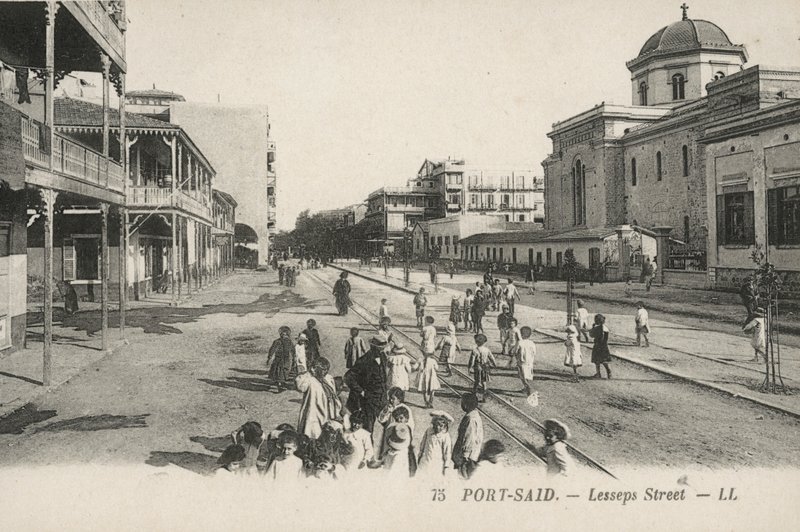 Port-Said, Egypt: Lesseps Street (čb fotografie) od French Photographer
