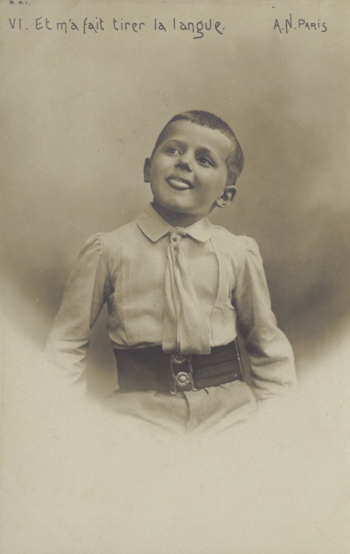 Portrét malého chlapce (černobílá fotografie) od French Photographer