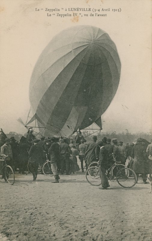 Pohlednice Zeppelin v Luneville, odeslaná v roce 1913 od French Photographer