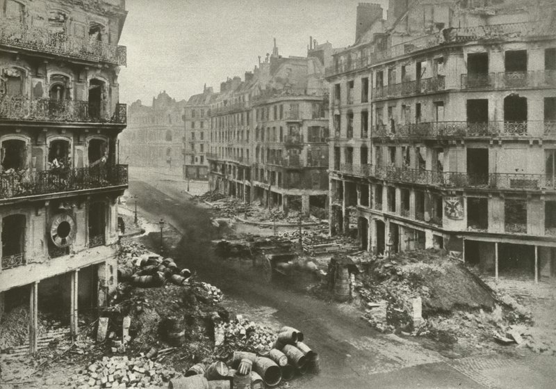Rue De Rivoli, Paříž, po týdnu, který ukončil Komunu od French Photographer