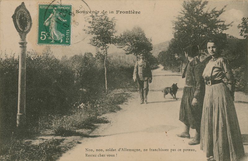 Suvenýr francouzsko-německé hranice. Pohlednice odeslána v roce 1913. od French Photographer