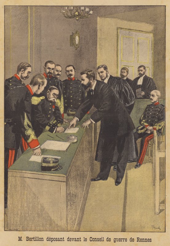 Alphonse Bertillon svědčící před druhým válečným soudem Alfreda Dreyfuse v Rennes od French School