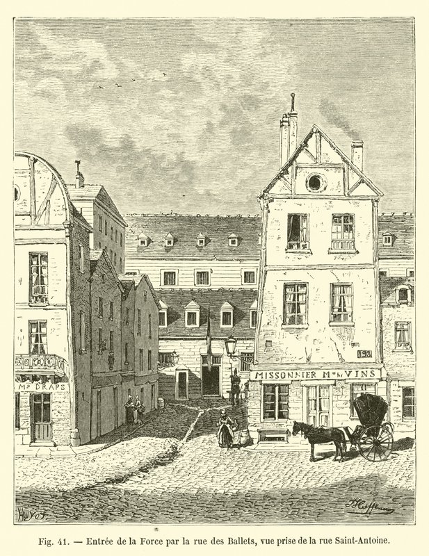 Vstup do La Force přes rue des Ballets, pohled z rue Saint-Antoine od French School
