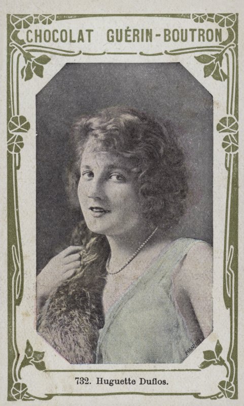 Huguette Duflos (barevné foto) od French School