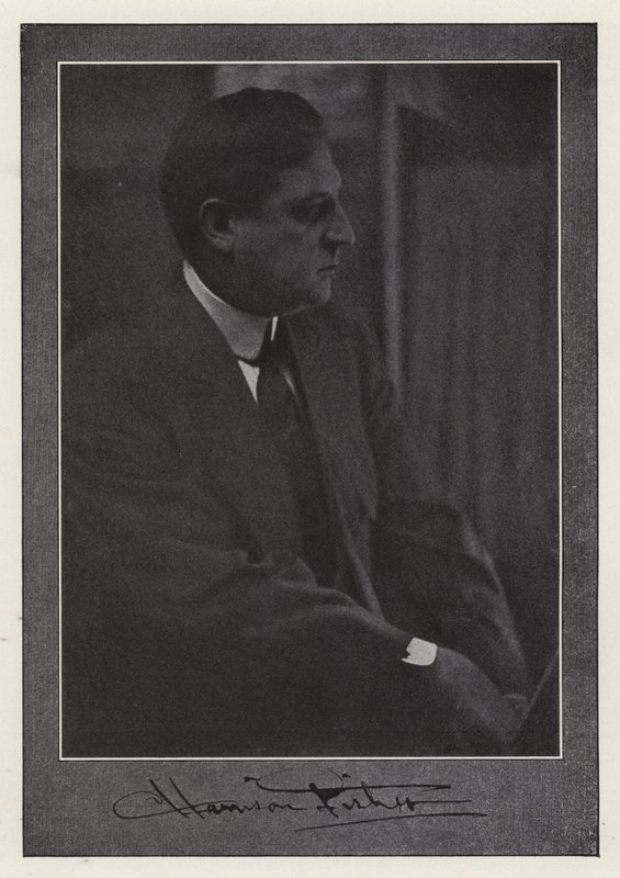 Harrison Fisher (1875-1934), americký ilustrátor (černobílá fotografie) od Harrison Fisher