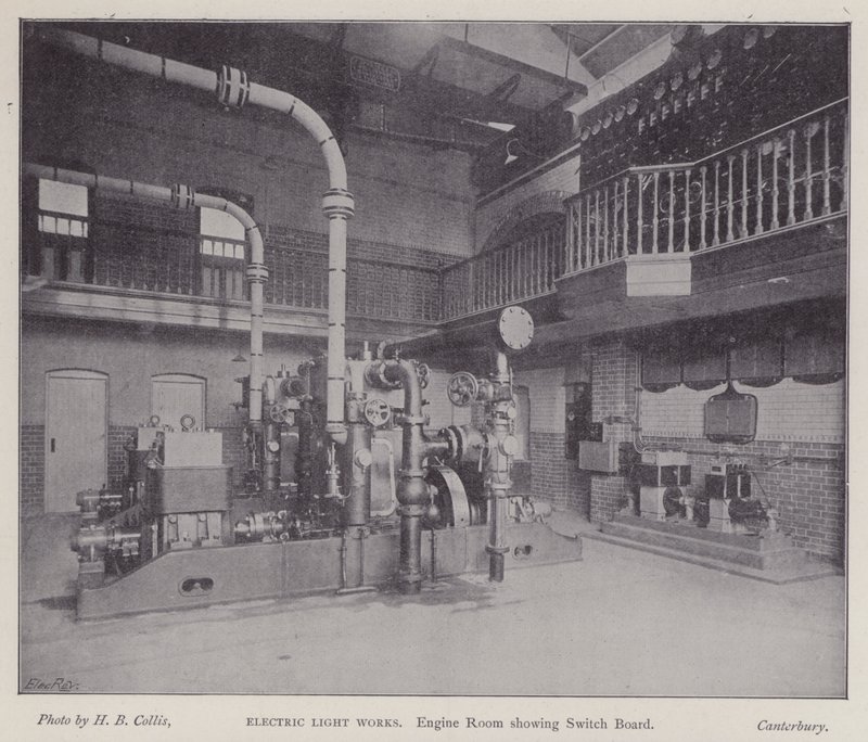 Strojovna zobrazující rozvaděč, Electric Light Works, Canterbury, Kent (černobílá fotografie) od Henry Beauchamp Collis