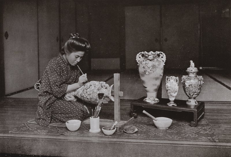 Malíř keramiky (černobílá fotografie) od Herbert Ponting