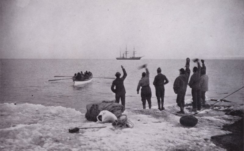 Zanechaný v zemi Victoria (černobílá fotografie) od Herbert Ponting