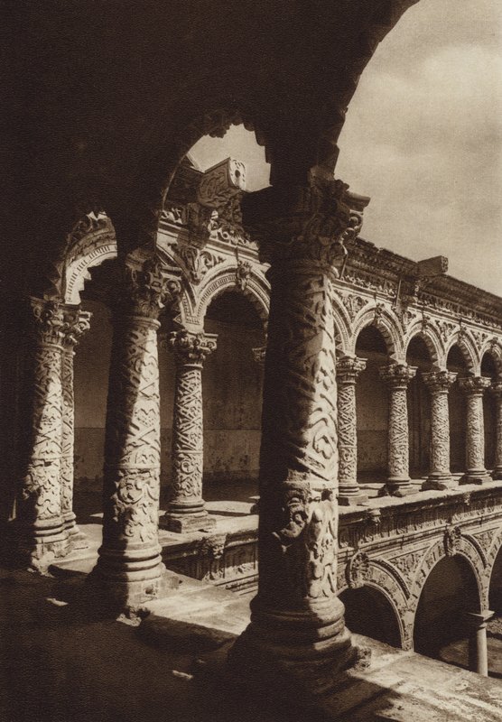 Mexiko: hlavní město Mejico, klášter Merced (čb fotografie) od Hugo Brehme