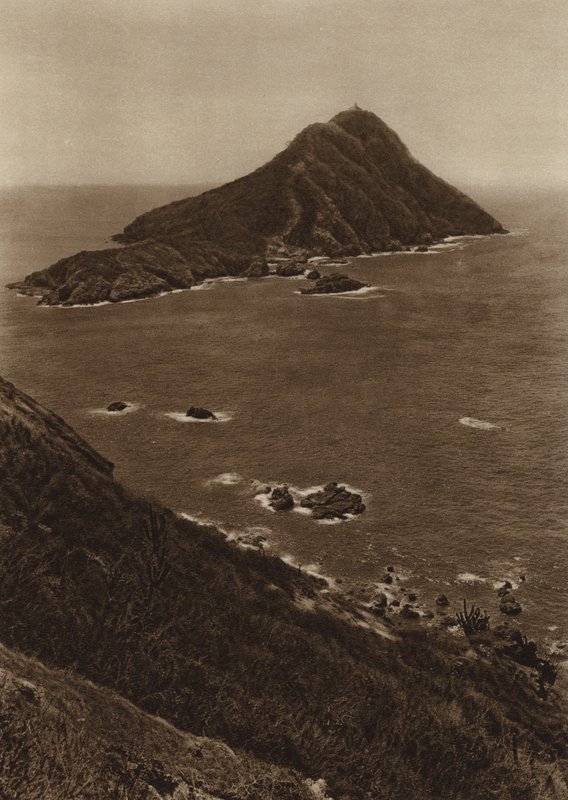 Mexiko: pobřeží Mazatlanu (čb fotografie) od Hugo Brehme