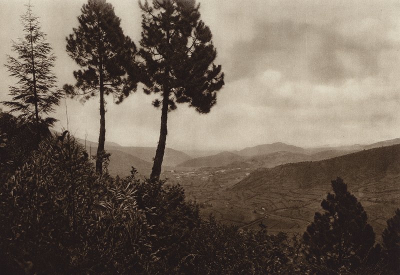 Mexiko: Huixquilucan (čb fotografie) od Hugo Brehme