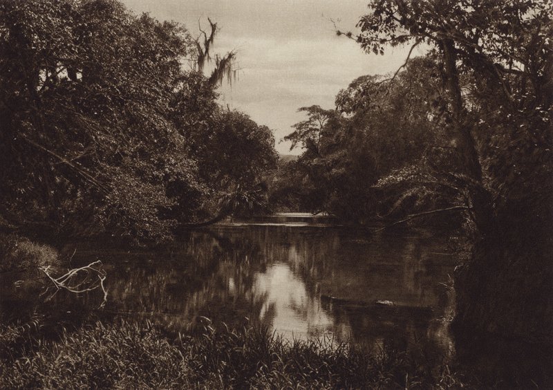 Mexiko: Tamasopo, Panorama del rio, stát Vera Cruz (čb fotografie) od Hugo Brehme