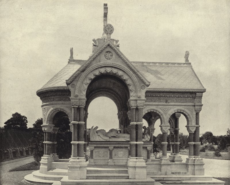 Památník kardinála McCabe, Glasnevin (černobílá fotografie) od Irish Photographer