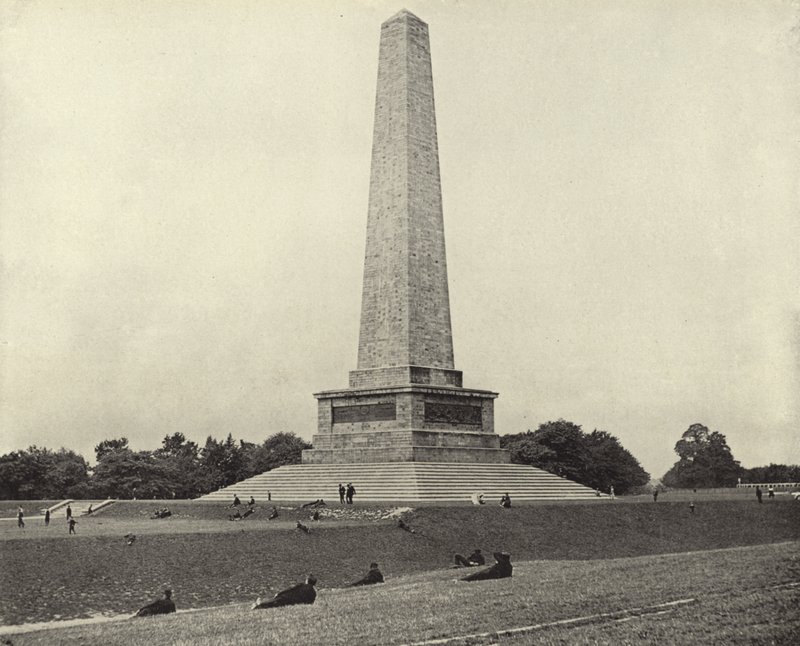 The Wellington Testimonial, Phoenix Park (černobílá fotografie) od Irish Photographer