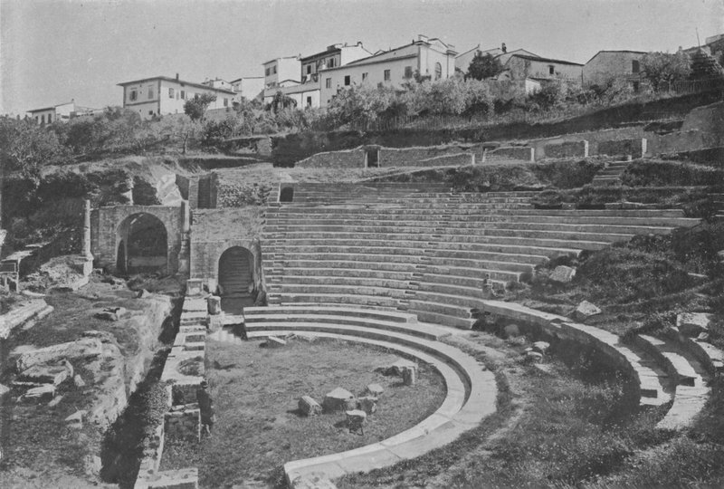 Florencie, Fiesole, zbytky římského divadla (černobílá fotografie) od Italian Photographer