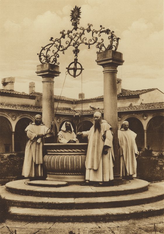 Firenze / Florencie: Okolí Florencie, Certosa, Studna ve Velkém klášteře (černobílá fotografie) od Italian Photographer