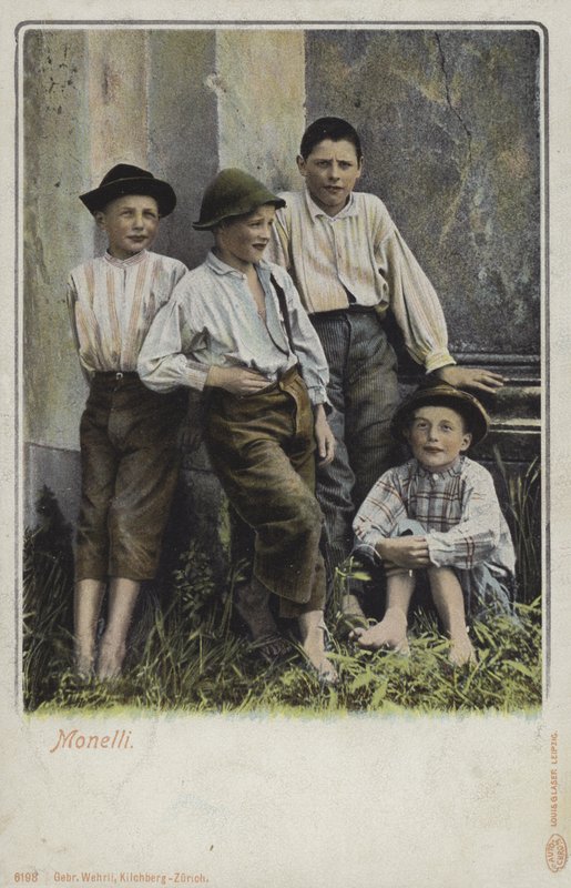 Italští pouliční ježci (barevné foto) od Italian Photographer