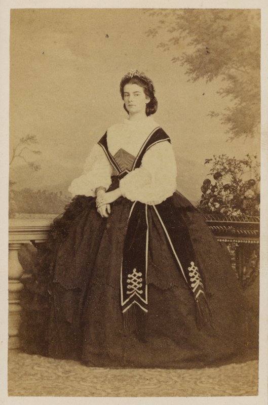Maria Sophie Bavorská, královna choť Františka II., krále dvou Sicílií (černobílá fotografie) od Italian Photographer