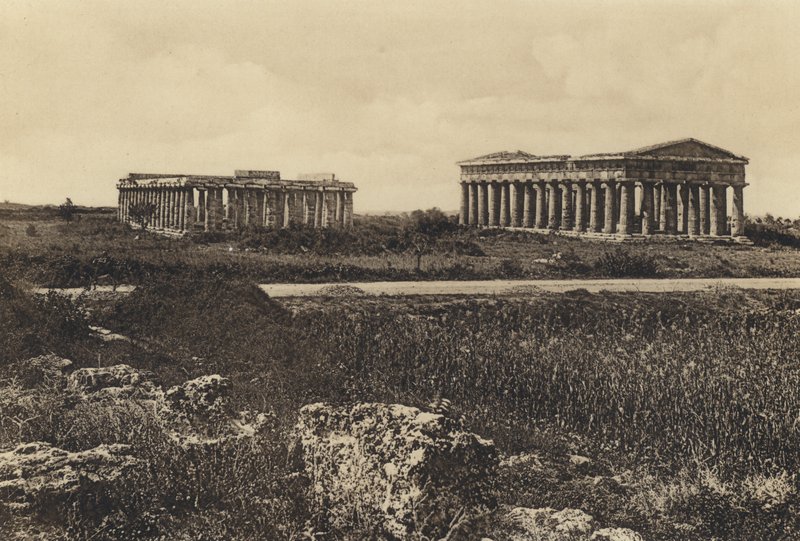 Neapol: Pesto, Neptunův chrám a Ceres (černobílá fotografie) od Italian Photographer