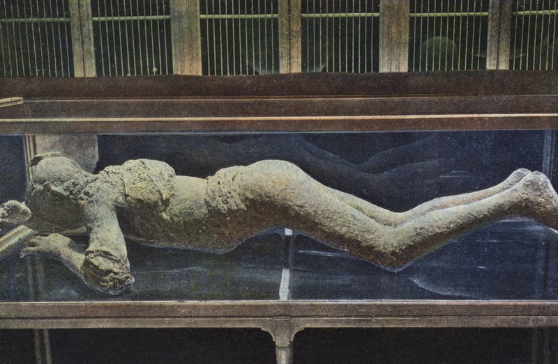 Sádrový odlitek těla z Pompejí (barevné foto) od Italian Photographer