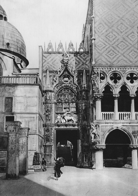 Benátky, Porta della Carta (černobílá fotografie) od Italian Photographer