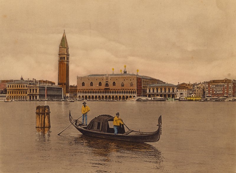 Benátky / Benátky: Panorama a gondola (barevné foto) od Italian Photographer
