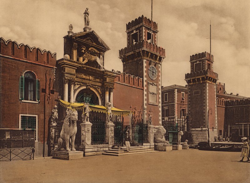 Venezia / Benátky: Regio Arsenale Marittimo (barevná fotografie) od Italian Photographer