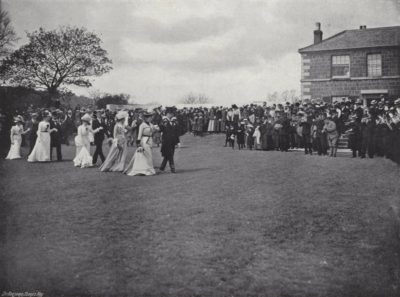 Helston Flora Day, Furry Dance od J. Benjamin Stone