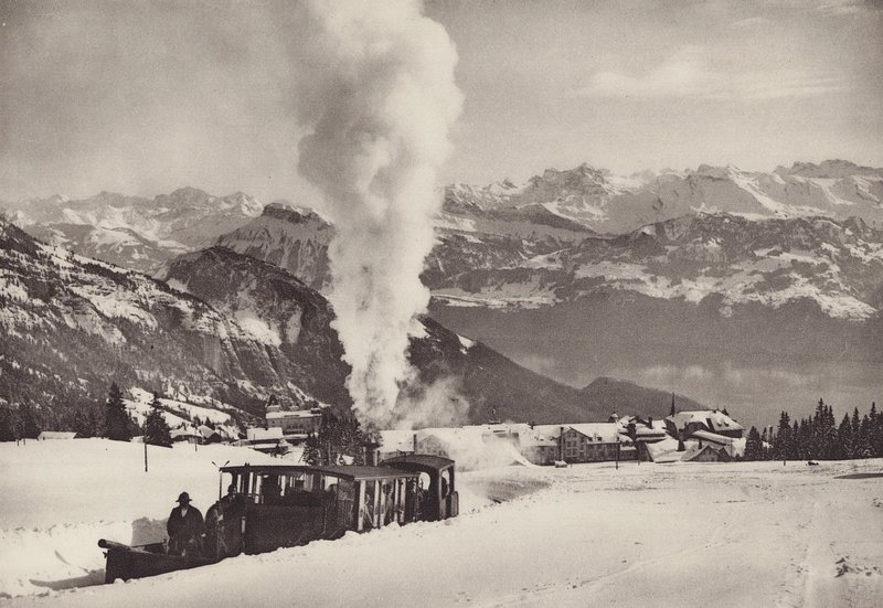 Rigi Kaltbad, vlak zimních sportů Vitznau Rigi Bahn (č/b foto) od Jean Gaberell