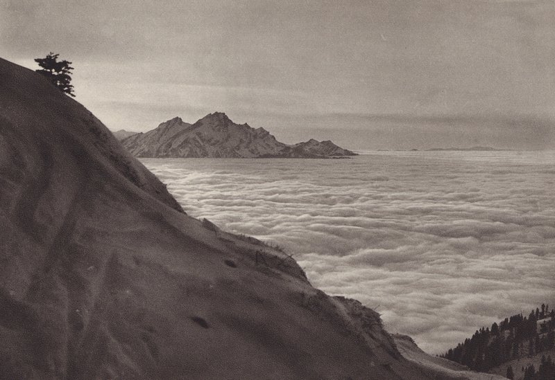 Rigi Kulm, Uber Dem Nebelmeer (černobílá fotografie) od Jean Gaberell