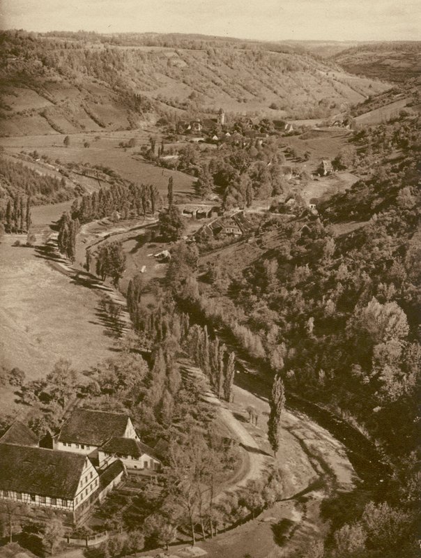 Rothenburg o d T, Taubertal; Rothenburg-on-the-Tauber, Tauber Valley (černobílá fotografie) od Kurt Hielscher