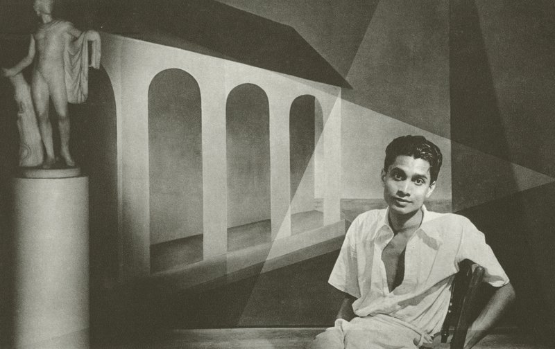 "A nic mě nepřekvapí" (černobílá fotografie) od Lionel Wendt