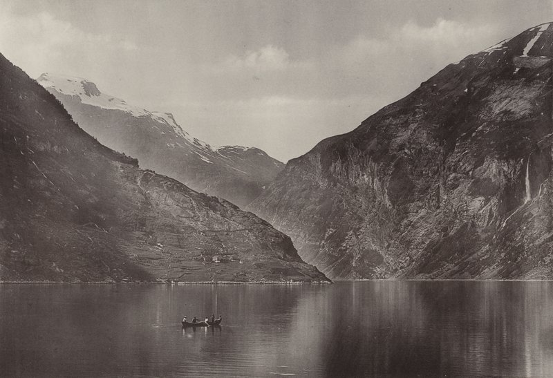 V Geirangerfjordu (černobílá fotografie) od Norwegian Photographer