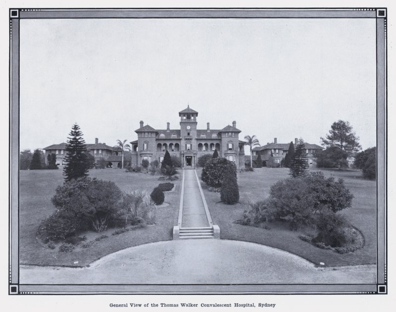 Celkový pohled na nemocnici Thomas Walker Convalescent Hospital, Sydney (černobílá fotografie) od Photographer Australian