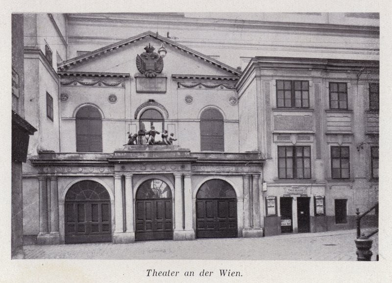 Theater an der Wien (černobílá fotografie) od Austrian Photographer