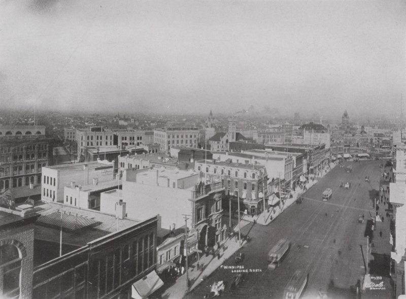 Pohled na Winnipeg z ptačí perspektivy (černobílá fotografie) od Photographer Canadian