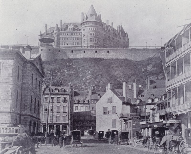 Kanada: The Chateau Frontenac, Quebec (černobílá fotografie) od Photographer Canadian