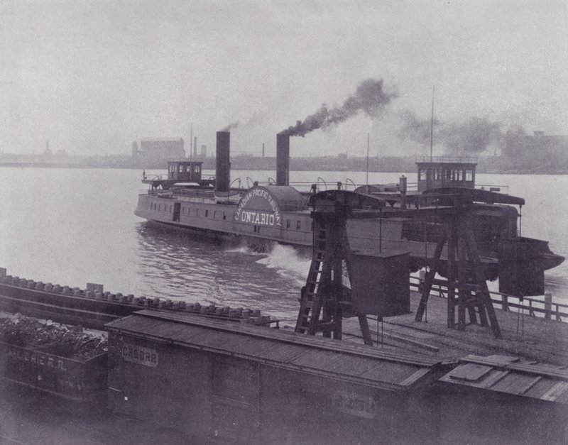 Kanada: Transfer Steamer mezi Windsorem a Detroitem (černobílá fotografie) od Photographer Canadian