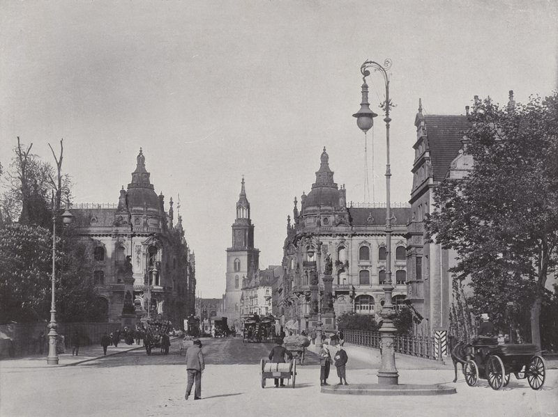 Kaiser Wilhelm Bridge a Kaiser Wilhelm Street (černobílá fotografie) od Photographer German