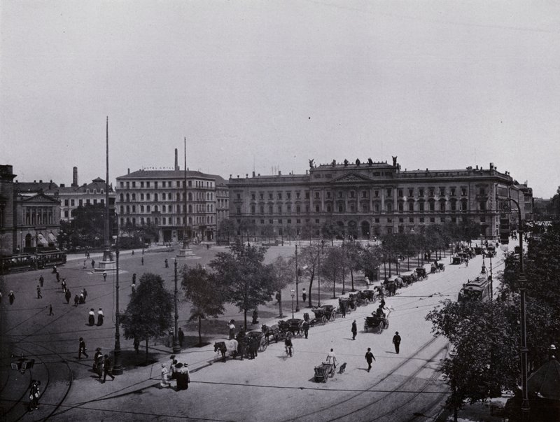 Lipsko: Augustusplatz (černobílá fotografie) od Photographer German