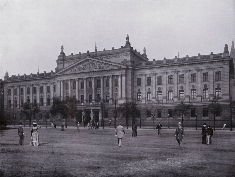 Lipsko: Královská univerzita (černobílá fotografie) od Photographer German