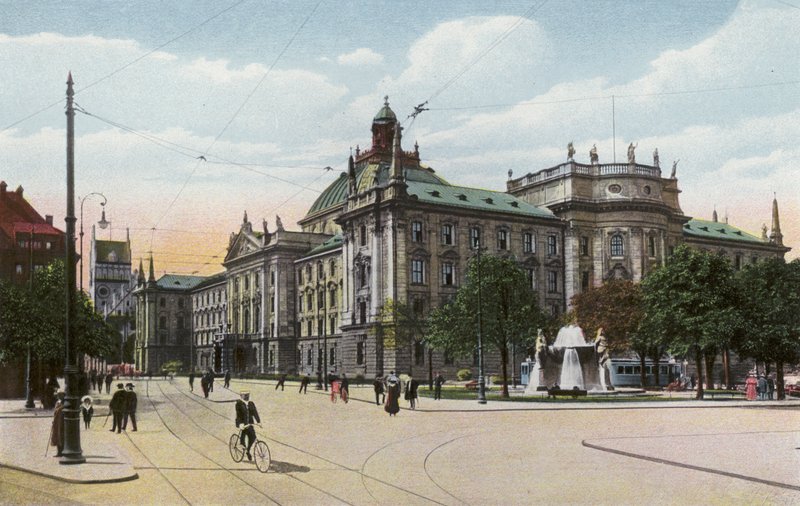 Mnichov/Mnichov: Justiční palác (foto) od Photographer German