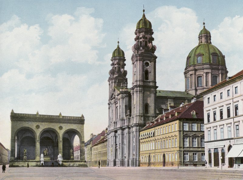 Mnichov/Mnichov: Theatinerkirche U Feldherrnhalle (foto) od Photographer German
