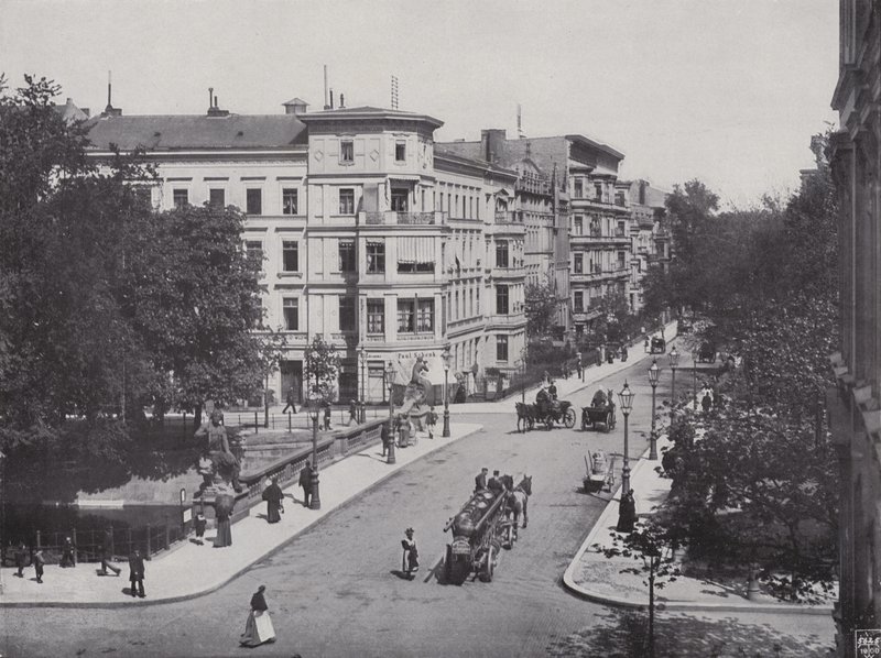 Z Heydt Bridge a Bendler Street (č/b foto) od Photographer German