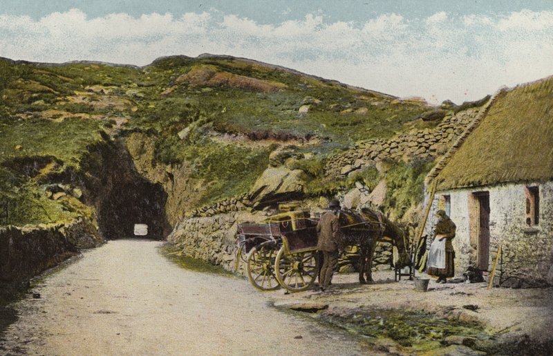 Jižní Irsko: Tunel poblíž Glengarriff, County Cork (barevná fotografie) od Photographer Irish